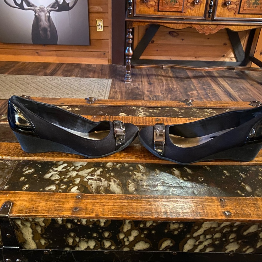 Anne Klein Sport Black Wedge Shoes - Picture 4 of 7
